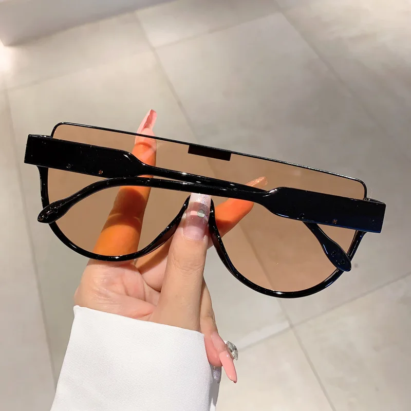 Luxury Brand Designer Half Frame Oversized Sunglasses Women for Men Vintage Fashion Sun Glasses Trendy Punk One Piece Shades