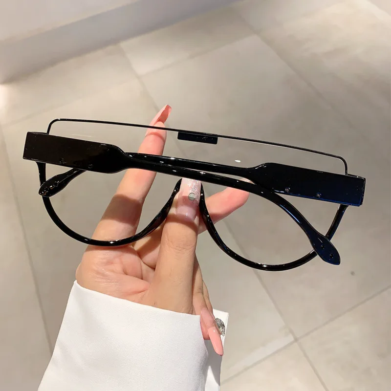 Luxury Brand Designer Half Frame Oversized Sunglasses Women for Men Vintage Fashion Sun Glasses Trendy Punk One Piece Shades